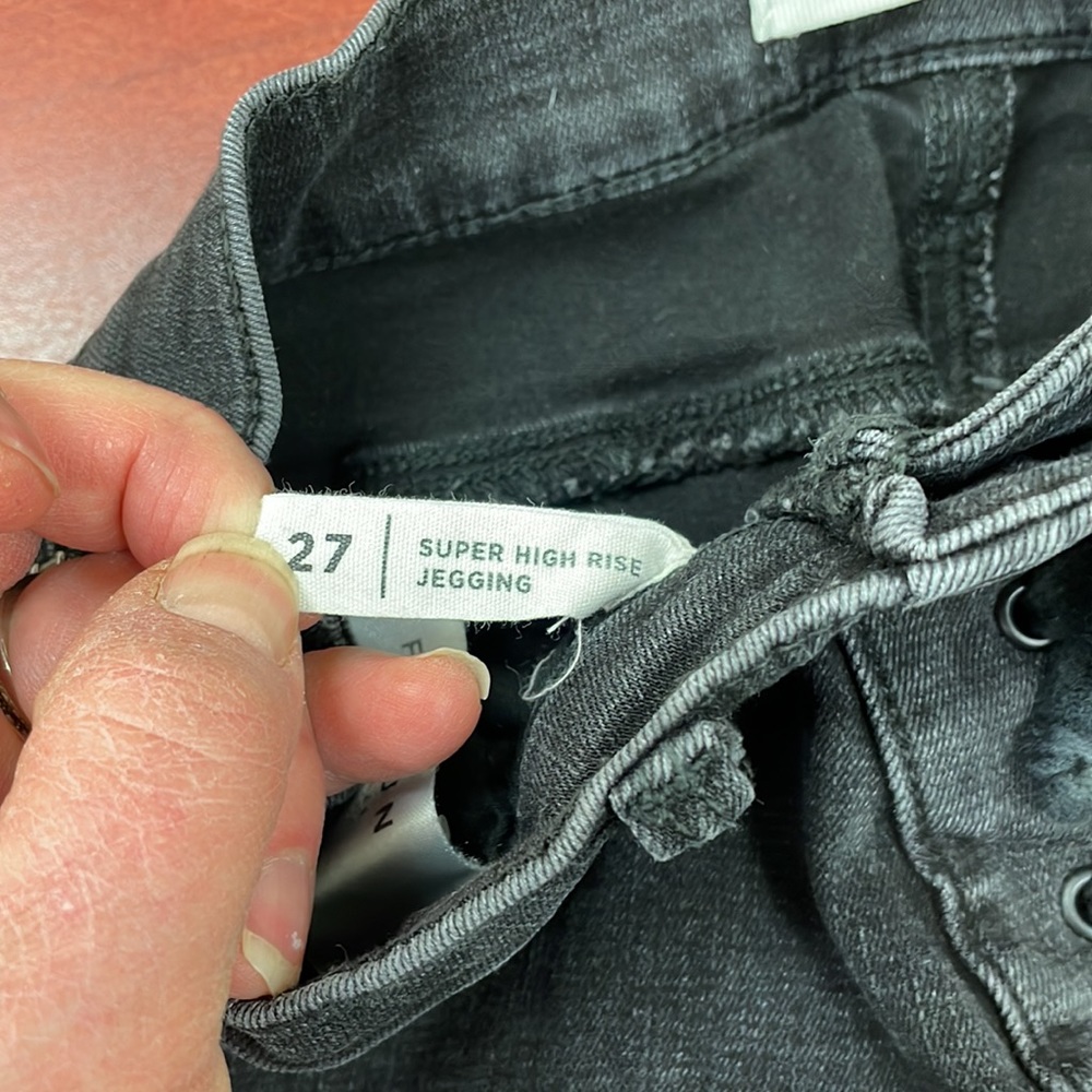 Jeans - Picture 3 of 5